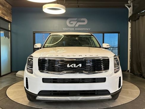 Used 2022 Kia Telluride LX AWD/4WD image 8