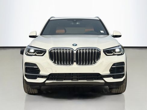 Used 2022 BMW X5 xDrive45e w/ Luxury Seating Package image 8