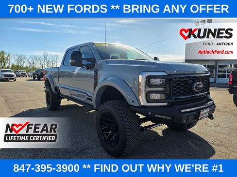New 2026 Ford F250 Lariat w/ Black Appearance Package AWD/4WD image 1