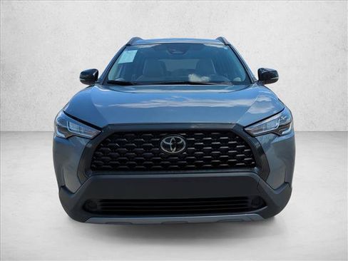 Certified 2025 Toyota Corolla Cross LE FWD image 2
