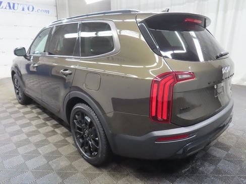 Used 2022 Kia Telluride SX w/ SX Prestige Package image 5