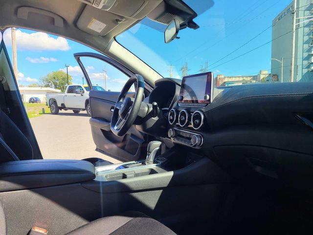 Used 2025 Nissan Sentra SV FWD image 19