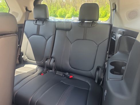 Used 2025 Honda Pilot Touring image 22