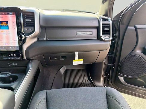 New 2026 RAM 1500 Big Horn AWD/4WD image 18