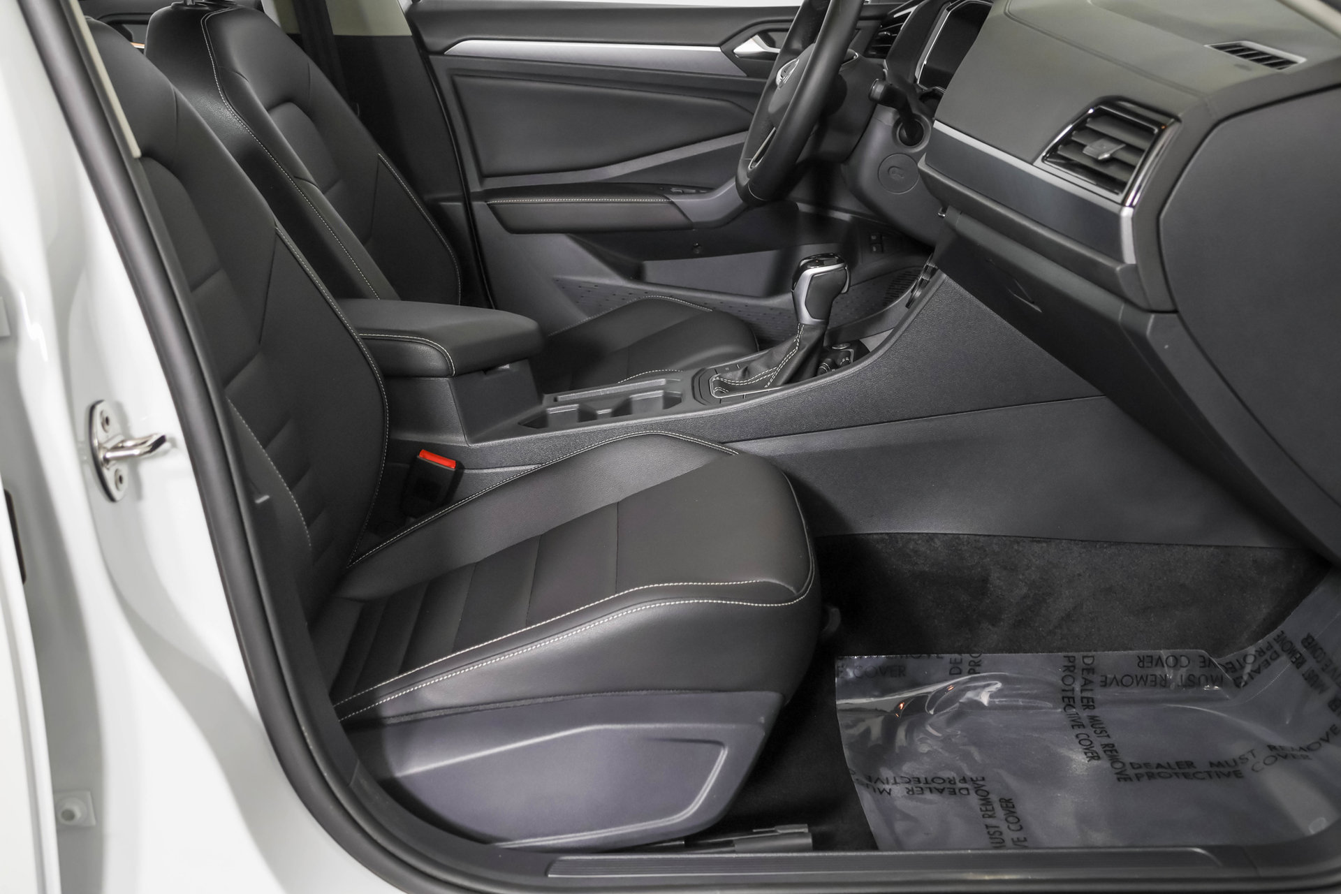Used 2024 Volkswagen Jetta SE w/ Panoramic Sunroof Package FWD image 45