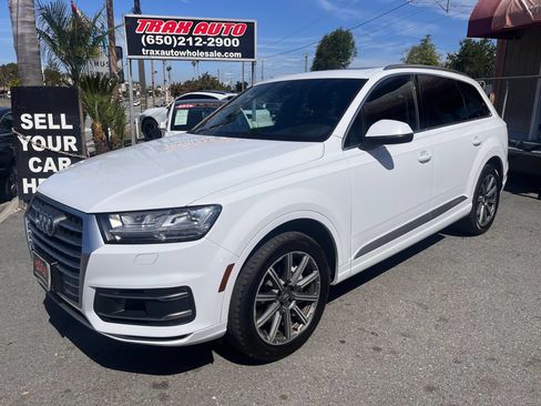 Used 2019 Audi Q7 2.0T Premium Plus w/ Premium Plus Package AWD/4WD image 3