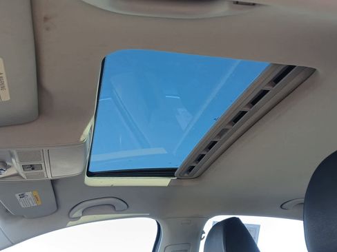 Used 2011 Volkswagen Jetta TDI image 21