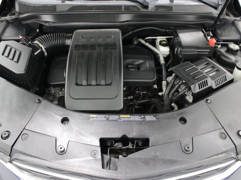 Used 2017 Chevrolet Equinox LT w/ Convenience Package FWD image 38