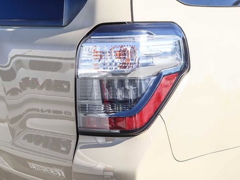 Used 2016 Toyota 4Runner TRD Pro image 10