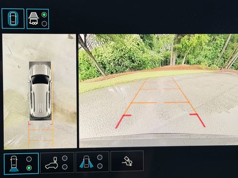 New 2026 GMC Acadia AT4 AWD/4WD image 24