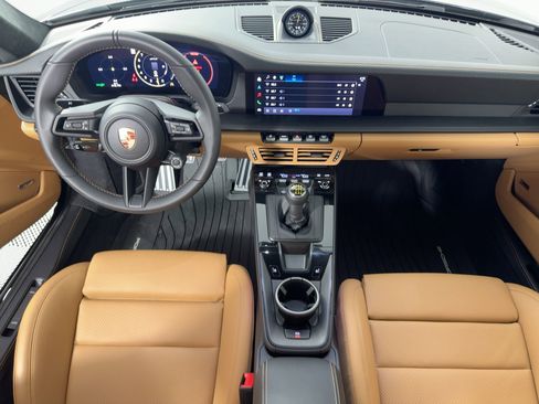 Used 2026 Porsche 911 GT3 image 15