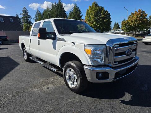 Used 2015 Ford F250 XLT image 7
