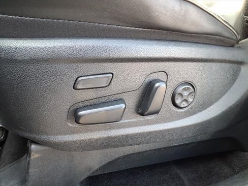 Used 2021 Hyundai Palisade Limited image 4