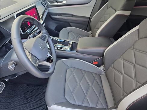 New 2026 Volkswagen Atlas Peak Edition AWD/4WD image 11