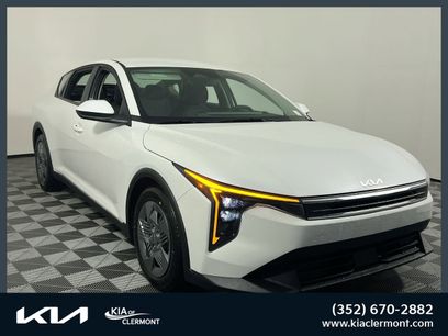 New 2026 Kia K4 LX
