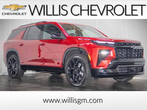 New 2026 Chevrolet Traverse RS w/ LPO, Floor Liner Package image 1