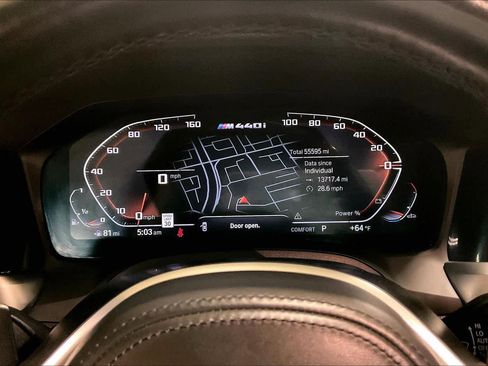 Used 2022 BMW M440i Coupe image 24