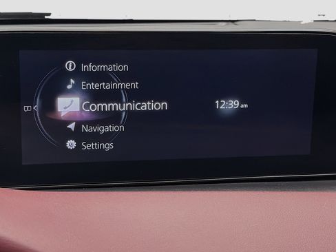 Used 2021 MAZDA MAZDA3 Hatchback w/Premium Plus Pkg image 10