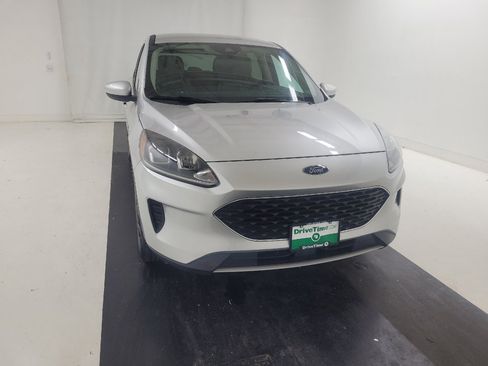 Used 2020 Ford Escape SE AWD/4WD image 14