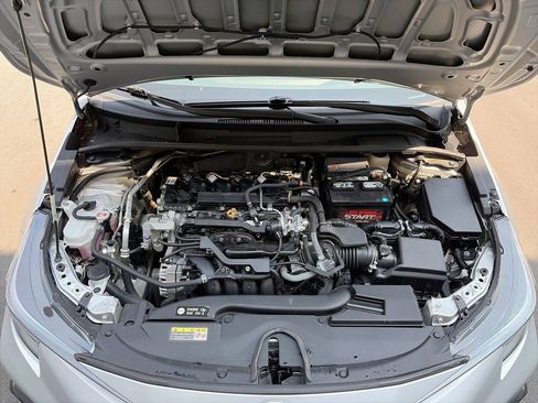 Used 2024 Toyota Corolla SE w/ SE Premium Package FWD image 29