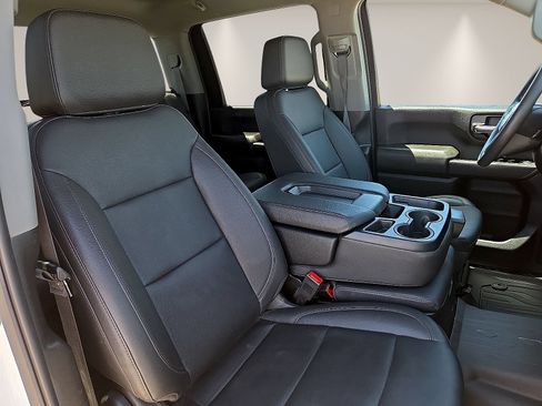Used 2024 GMC Sierra 2500 Pro w/ Convenience Package AWD/4WD image 8