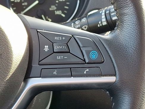 Used 2020 Nissan Rogue Sport SL w/ Premium Package image 24