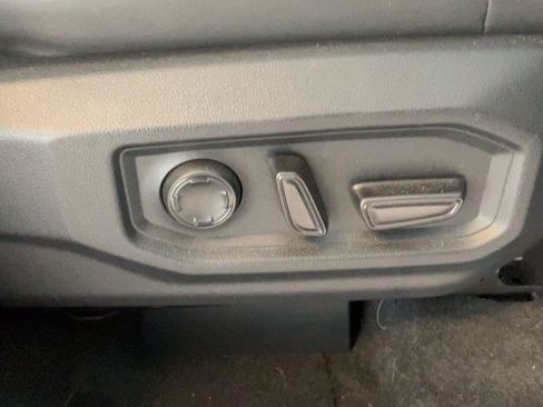 Certified 2024 Toyota Sequoia Platinum AWD/4WD image 31