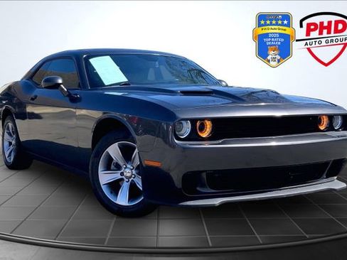 Used 2021 Dodge Challenger SXT w/ Driver Convenience Group image 1