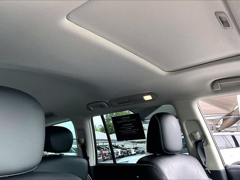 Used 2023 INFINITI QX80 Premium Select w/ All-Season Package RWD image 23