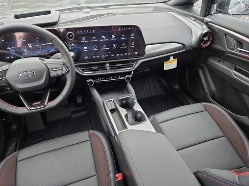 New 2025 Chevrolet Equinox EV RS w/ Convenience Package II image 10