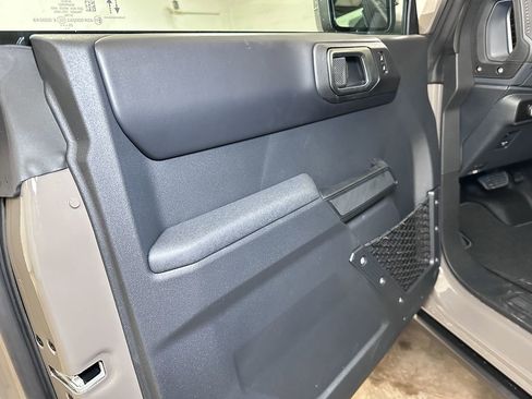 New 2025 Ford Bronco Badlands w/ Sasquatch Package image 17