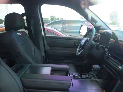 Used 2025 Toyota Sequoia TRD Pro AWD/4WD image 2