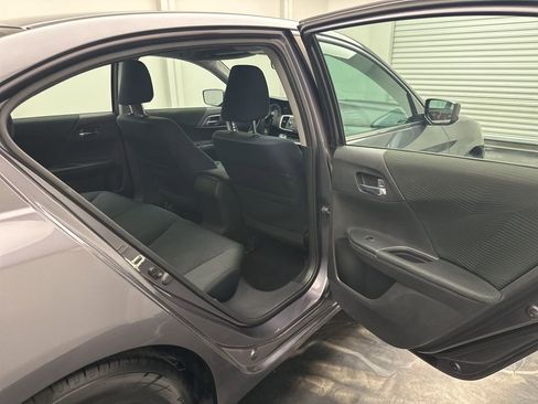 Used 2014 Honda Accord LX image 7