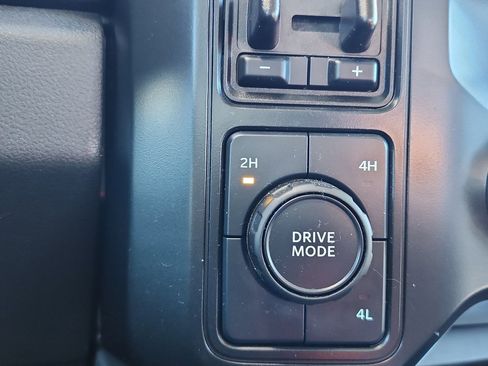 Used 2024 Ford F250 Lariat image 24