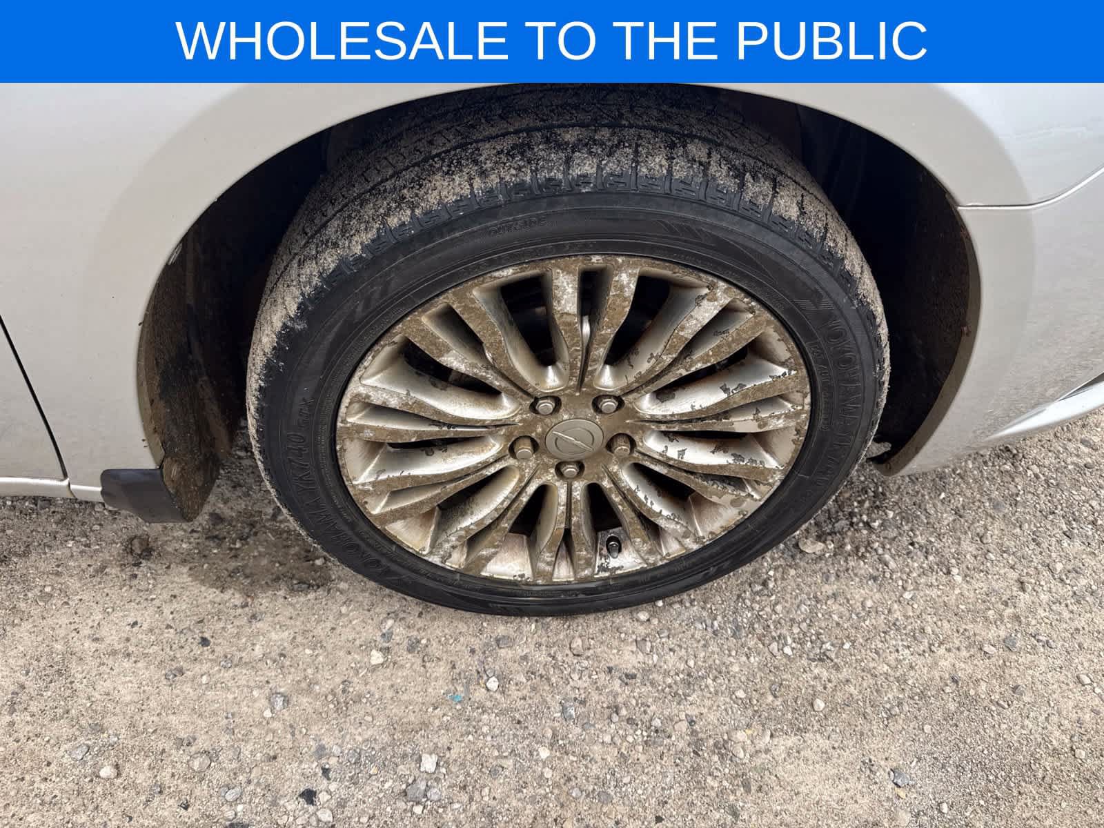 Used 2011 Chrysler 200 Limited FWD image 5