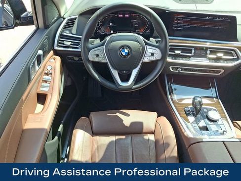 Used 2020 BMW X7 xDrive40i w/ Premium Package AWD/4WD image 3