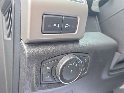 Used 2021 Ford F250 Lariat w/ Lariat Ultimate Package image 39