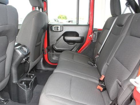 Used 2022 Jeep Wrangler Unlimited Sport AWD/4WD image 35