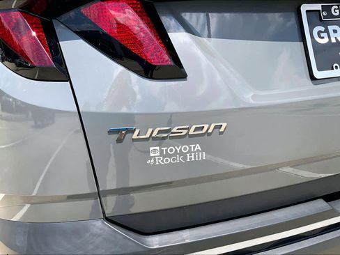Used 2024 Hyundai Tucson SE AWD/4WD image 32