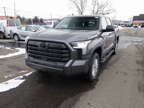 New 2026 Toyota Tundra SR5 w/ SR5 Convenience Package image 1