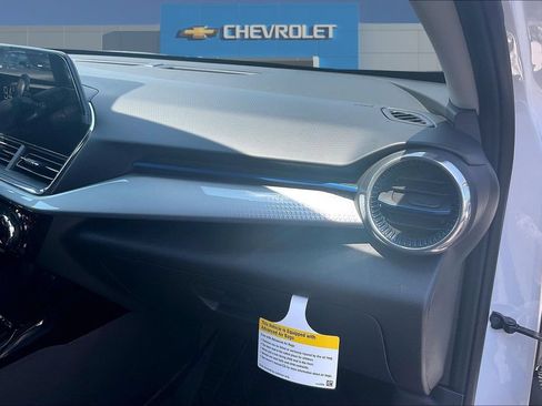 New 2026 Chevrolet Trax LT w/ Driver Confidence Package FWD image 26