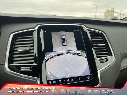 Used 2025 Volvo XC90 T8 Ultra w/ Protection Package Premier image 30