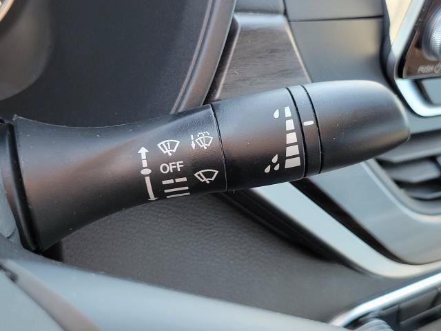 Used 2025 Nissan Altima 2.5 SV FWD image 18
