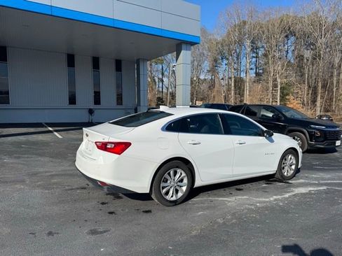 Used 2024 Chevrolet Malibu LT image 7
