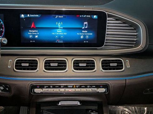 Used 2022 Mercedes-Benz GLS 450 4MATIC image 15