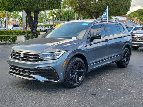 Used 2024 Volkswagen Tiguan SE R-Line FWD image 34