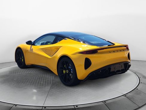 New 2025 Lotus Emira image 5