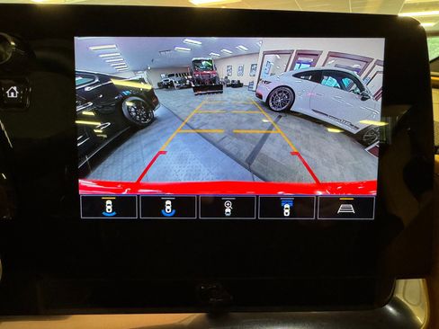 Used 2023 Chevrolet Corvette Stingray Preferred Cpe w/ 2LT image 46