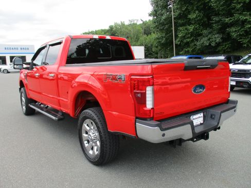Used 2018 Ford F250 Lariat w/ Lariat Ultimate Package AWD/4WD image 7