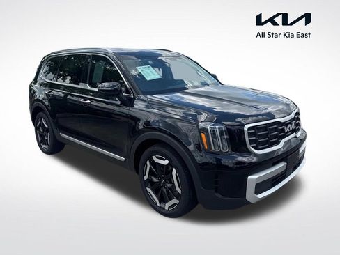 Used 2025 Kia Telluride S AWD/4WD image 1
